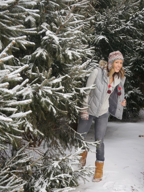 Winter style: Grey sweater, vest, denim, Uggs, gloves, and beanie