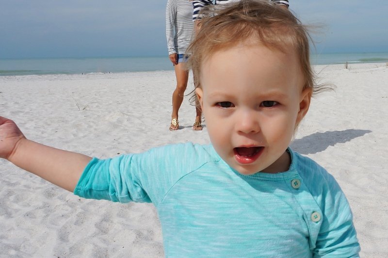 Family photos on the beach