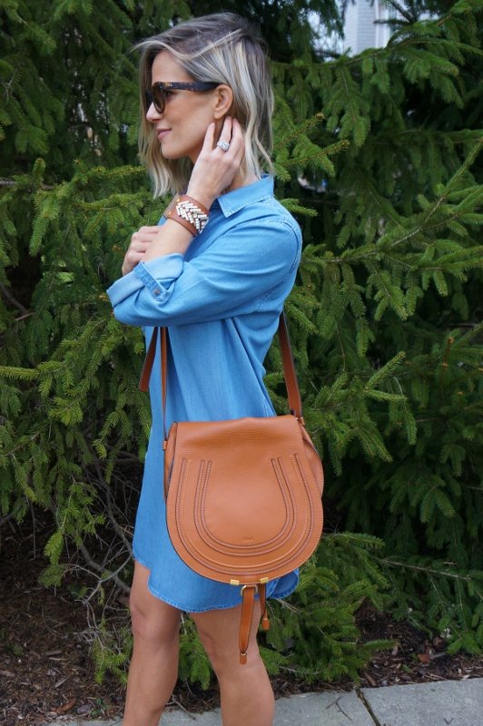 Chambray dress, Chloe bag, fringe wedges, gold jewelry, sunglasses