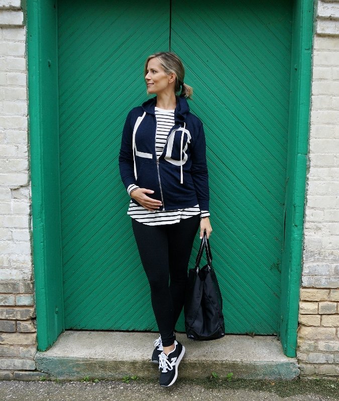 Athleisure: hoodie, striped tee, leggings, sneakers, tote