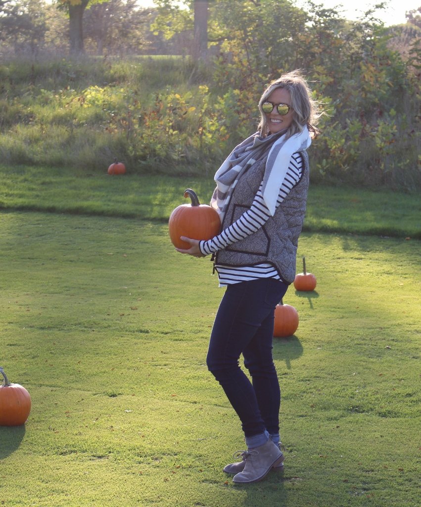 Best outfits: striped tee, vest, scarf, denim, booties
