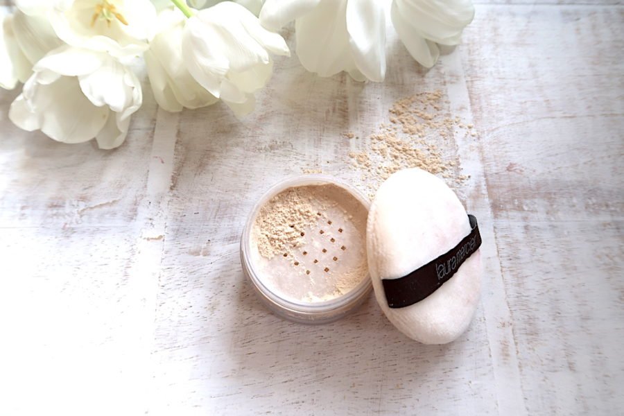 Laura Mercier Translucent Loose Setting Powder