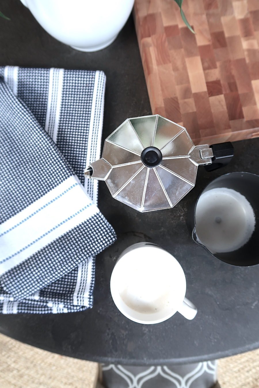 Wedding registry, coffee frother and espresso coffee pot