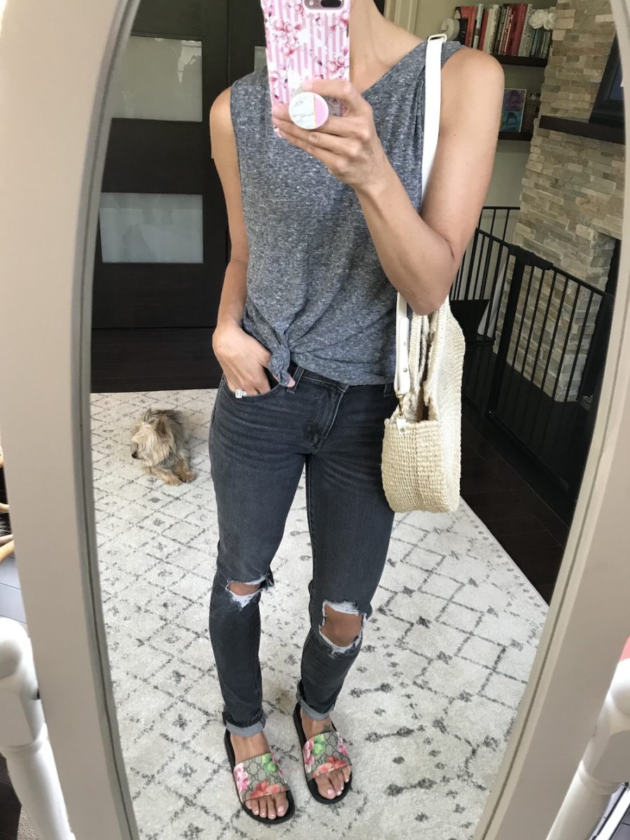 Mom jeans in black