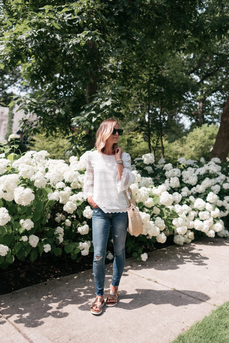 10 Easy Summer Outfit Ideas, denim and blouse