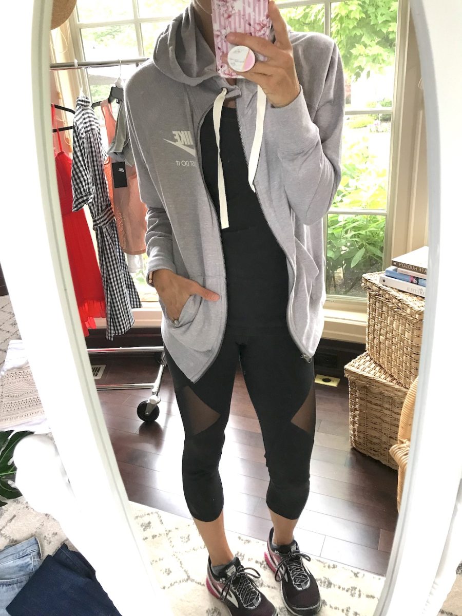 #ootd round up, black tee, leggings, sneakers, and zip up