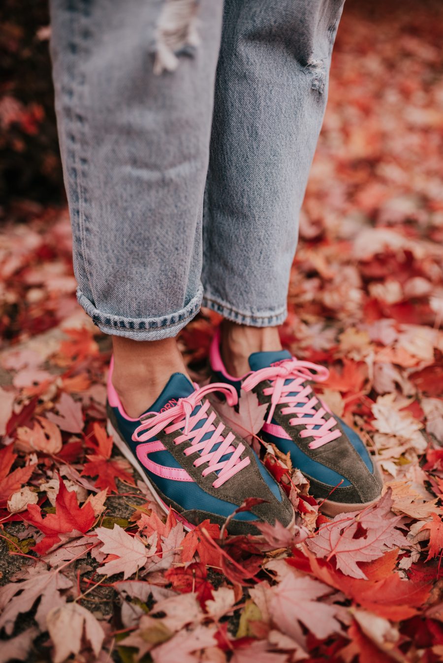 Sneakers