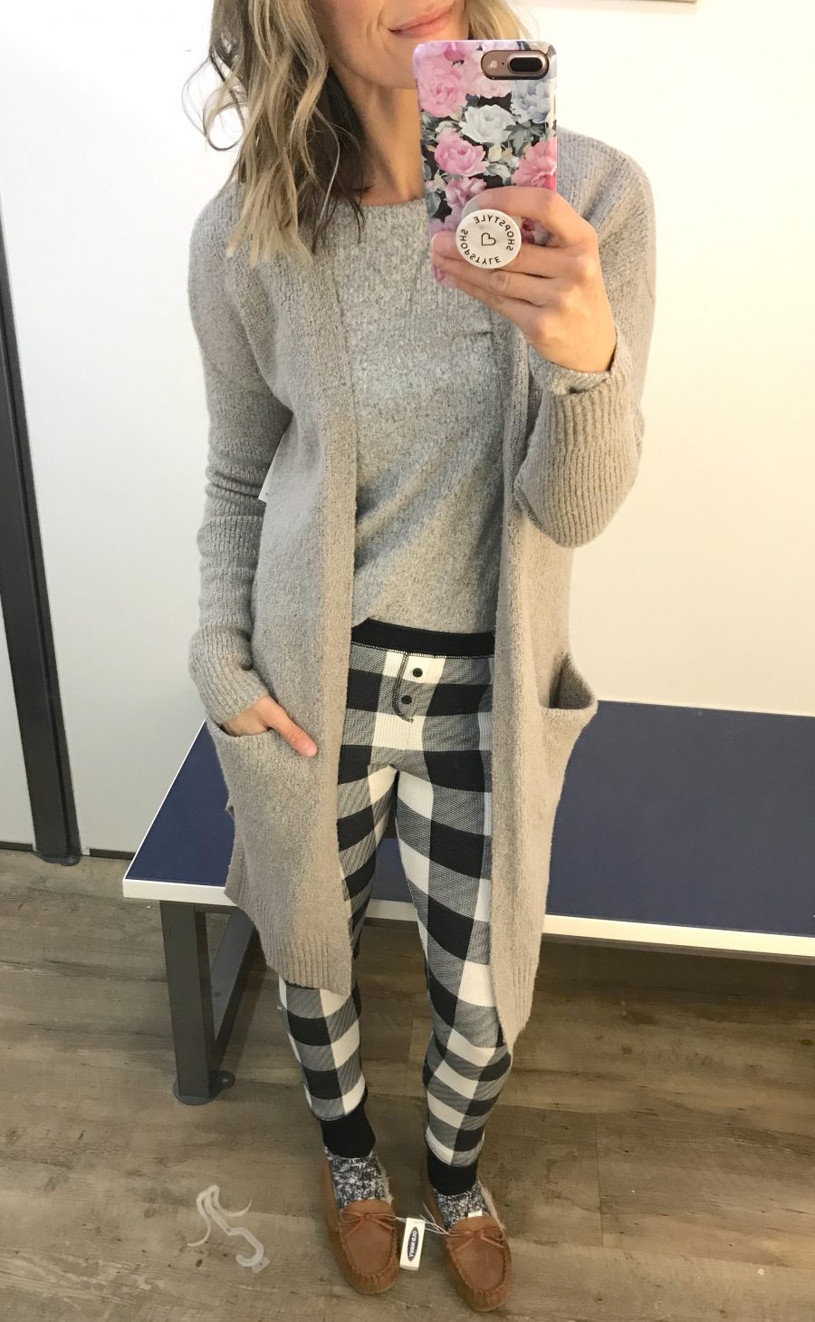 Old Navy winter try on haul, grey plush tee, heavy weight cardigan and pajama leggings