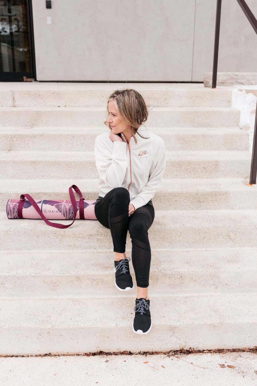 Activewear: sneakers, zip up, leggings, and yoga mat