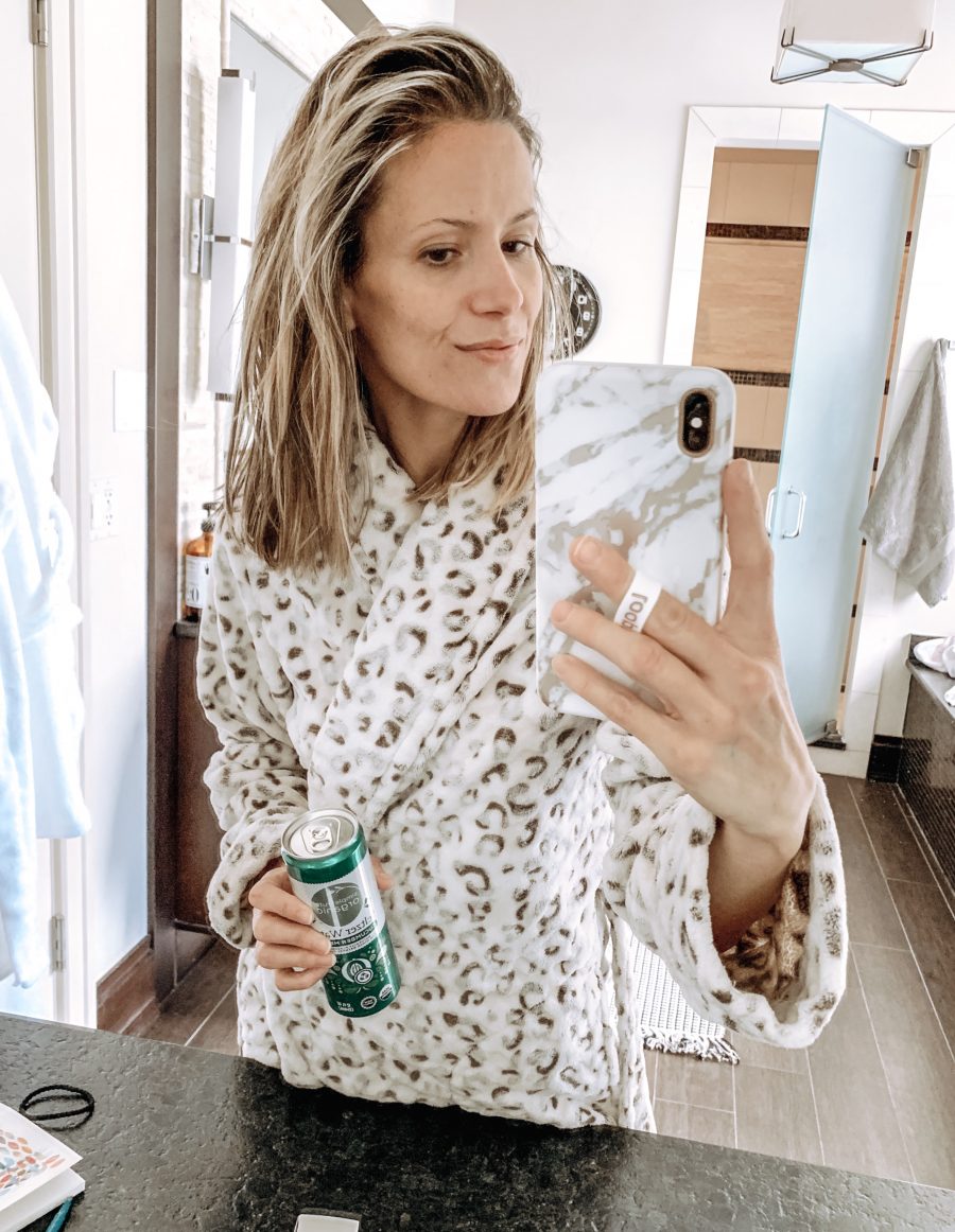 First trimester #ootd, robe