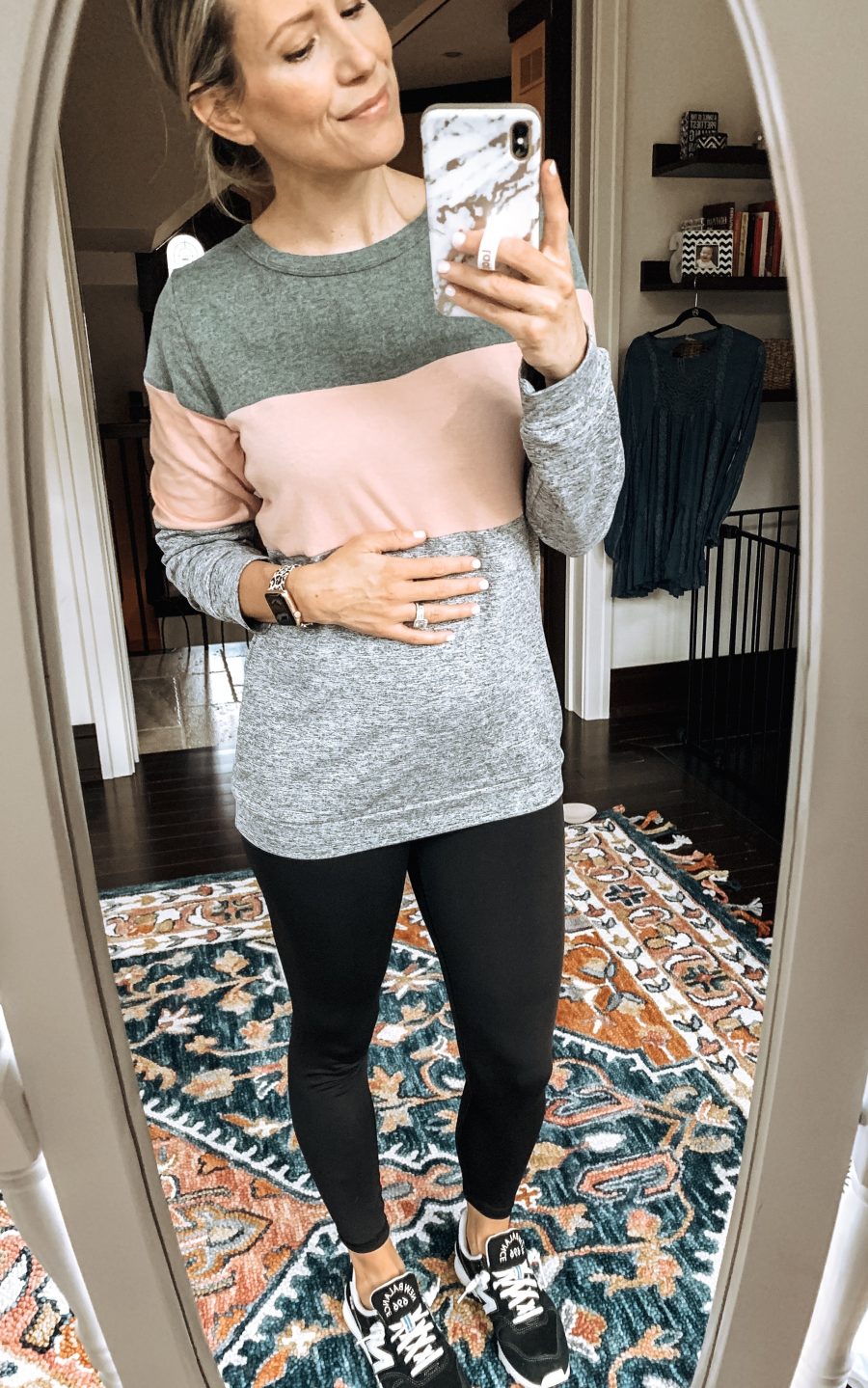 Ten cute and comfortable mom outfits for the girl on the go. These looks are perfect for chasing littles, balancing work, or running around