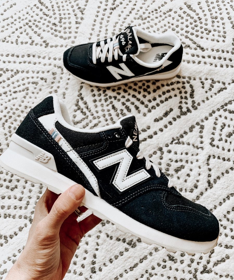 Bestsellers, New Balance sneakers