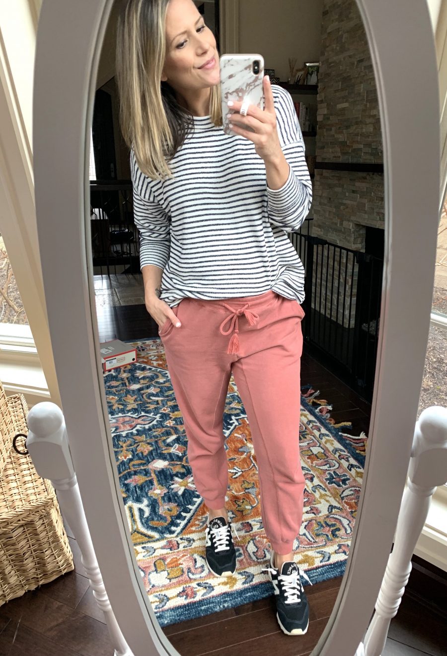 What's new in my closet, long sleeve tee and joggers