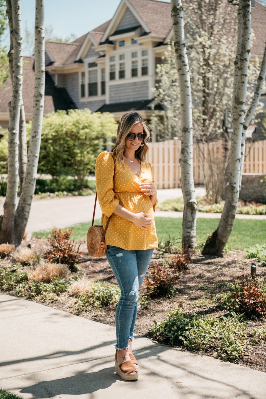 The Color Of The Summer: Golden Yellow
The perfect yellow maternity top, jeans, and espadrille wedges