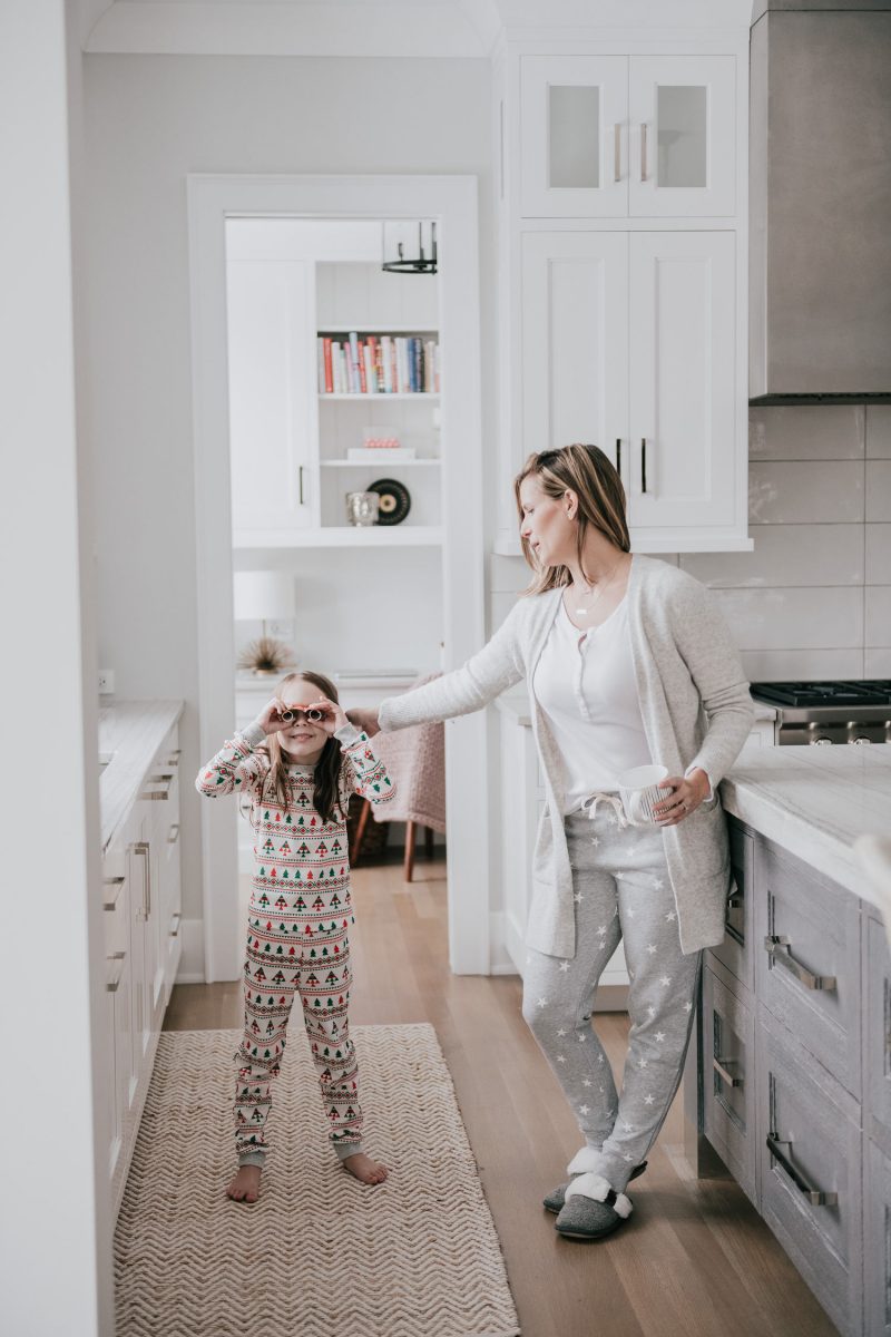 I'm a big believer in the power of writing things down, so I wanted to share my goals for 2020 with you--personal, work, and motherhood.