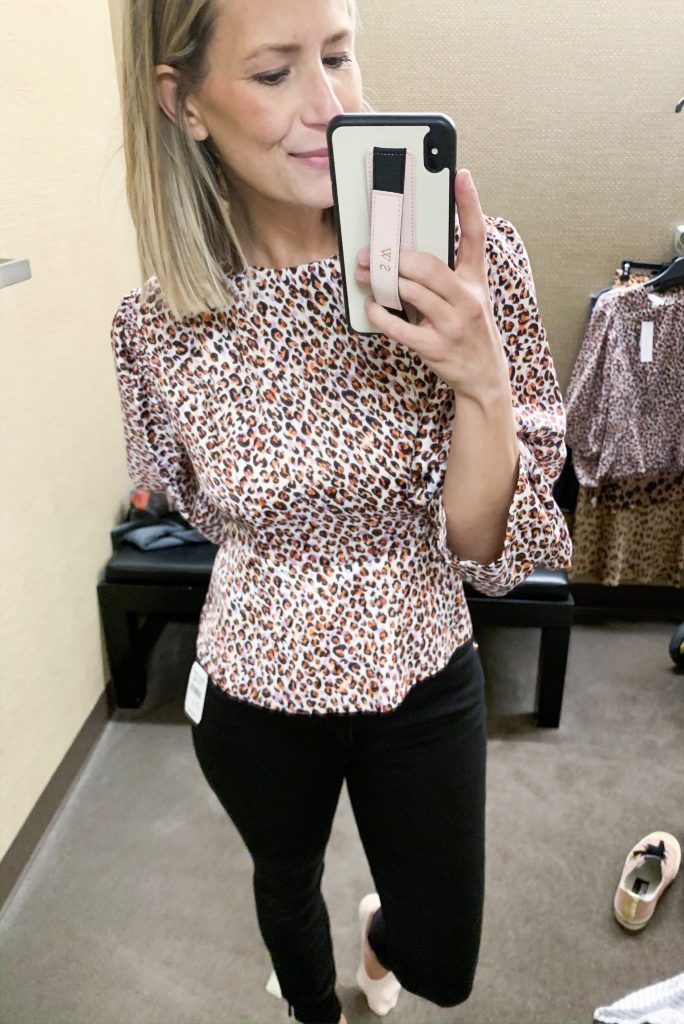 I am sharing a mini try on haul of some of my favorite Nordstrom finds and pieces that can easily transition from work to date night. 