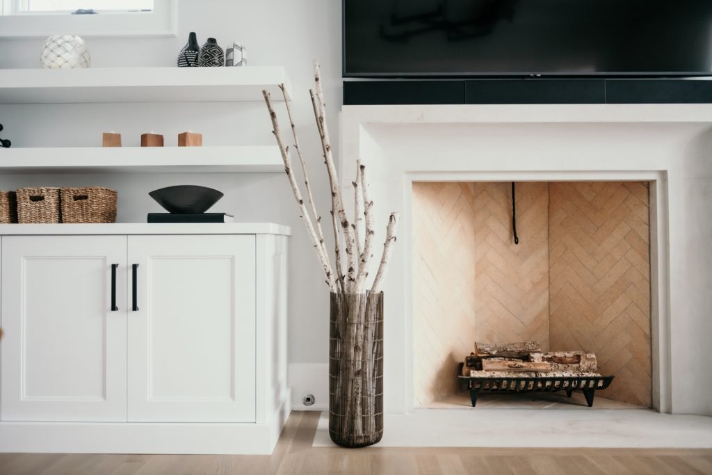 Sharing our family room progress and our experience with the online interior designers of Havenly to create a warm and welcoming space. 