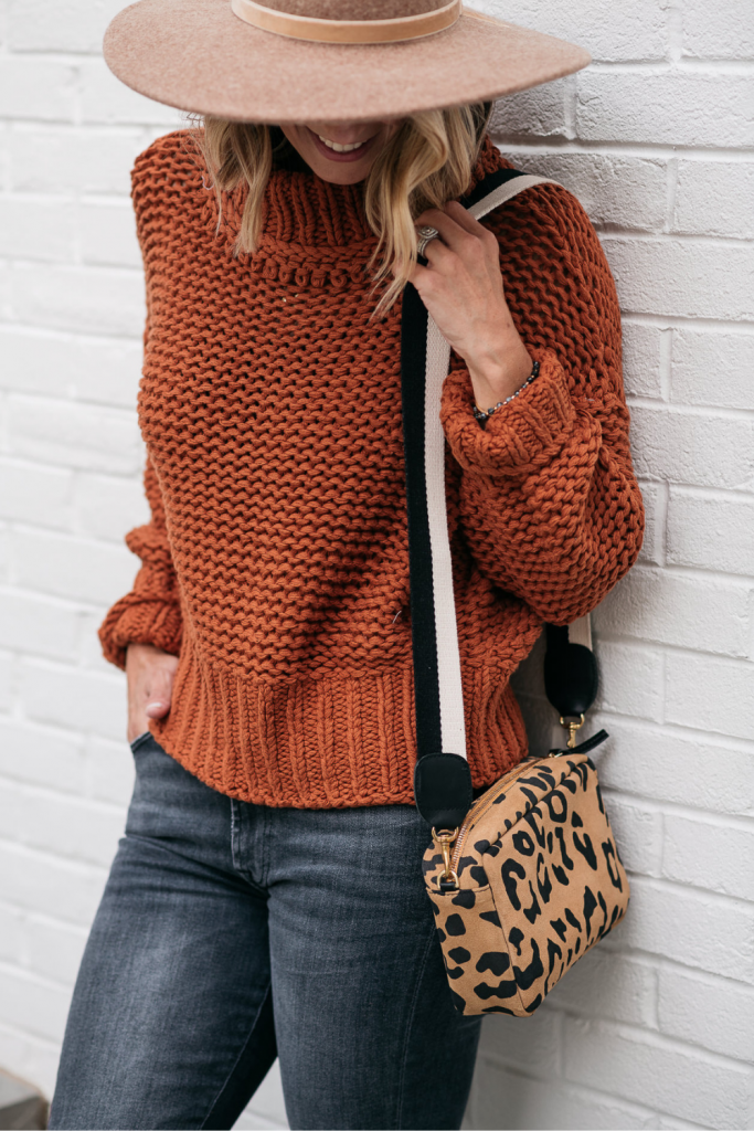 Favorite fall color combo: black and camel. An easy fall outfit and 10 podcasts I love.
