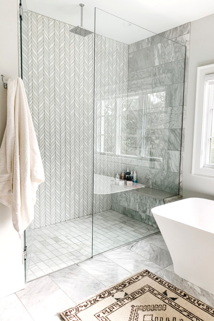 Today in the My Kind Of Sweet Home weekly series I'm sharing our Master Bathroom complete with white marble and gold accents. 