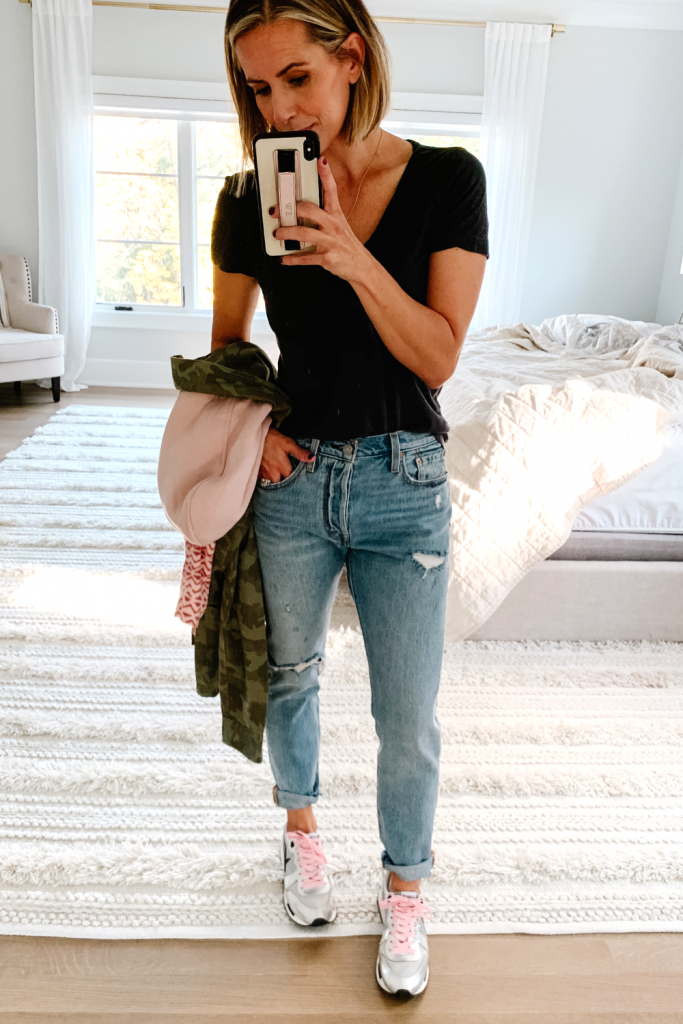 Sharing an #ootd round up today and a whole lot of casual outfit inspiration for a cozy and chic fall wardrobe. 