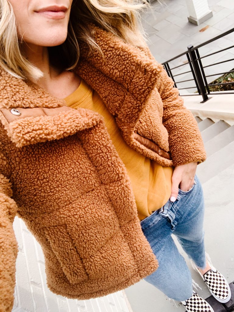 Sherpa jacket and tee shirt