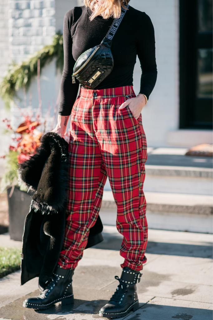 Nothing screams edgy and cool like a good pair of plaid pants and some faux fur. Today I'm styling a few timeless classics. 