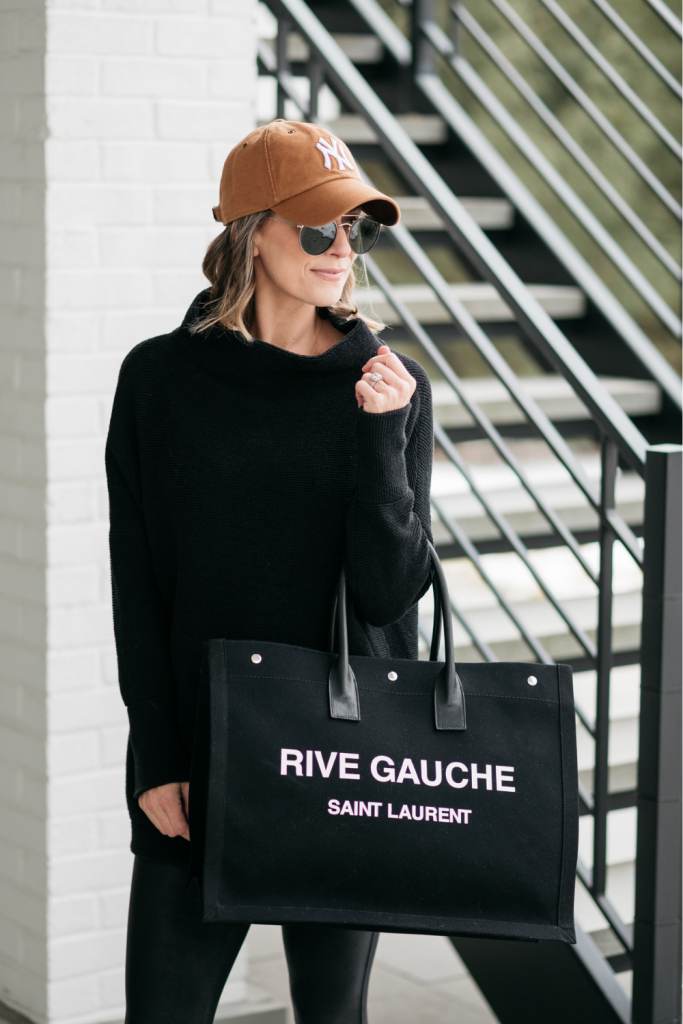 February best sellers: tunic and tote