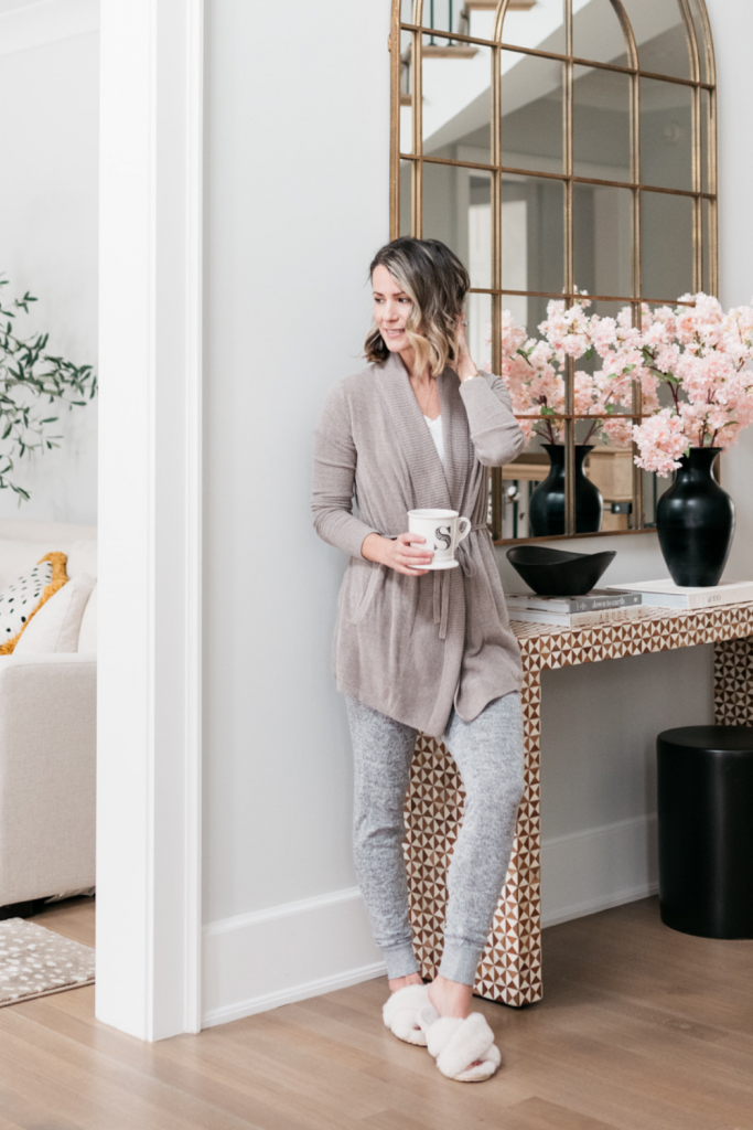 Now that our country is back to normal, I can return to sharing the things I love... like cherry blossoms and my Barefoot Dreams cardigan.