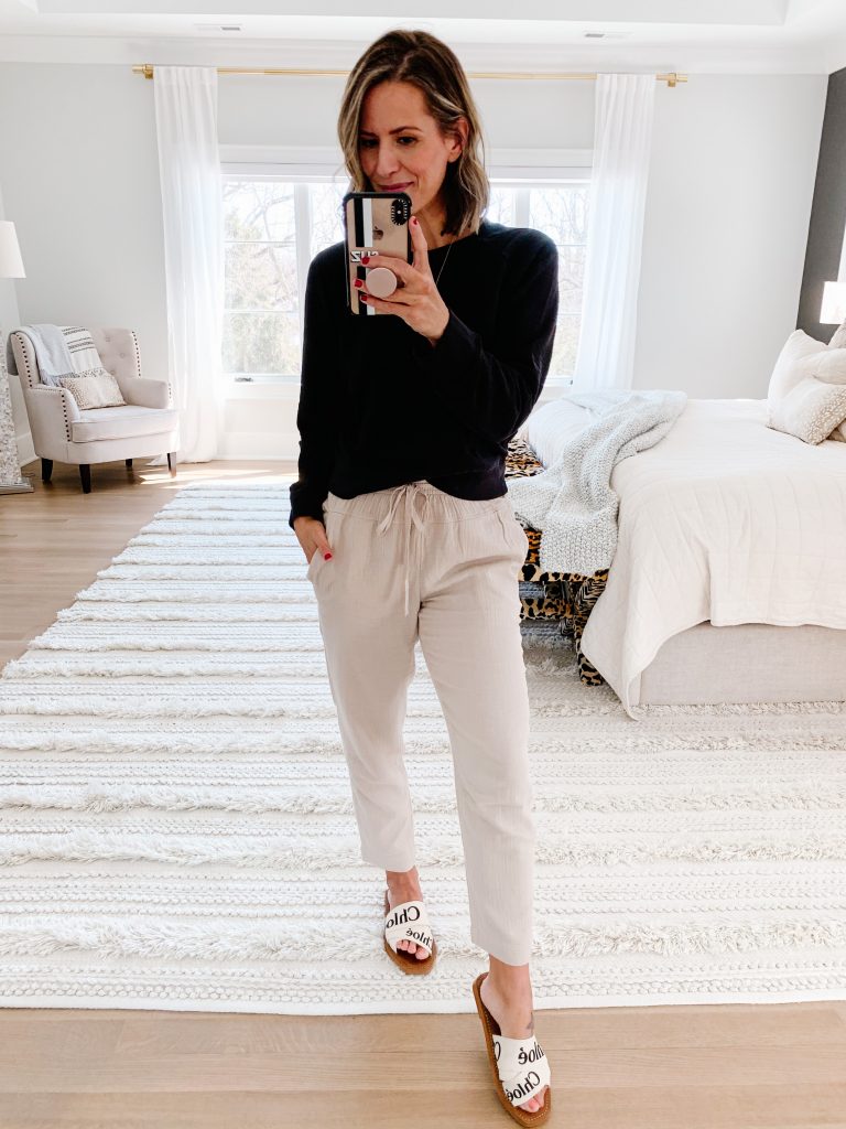 Real #ootd round up, sweatshirt, lounge pants, Chloe sandals