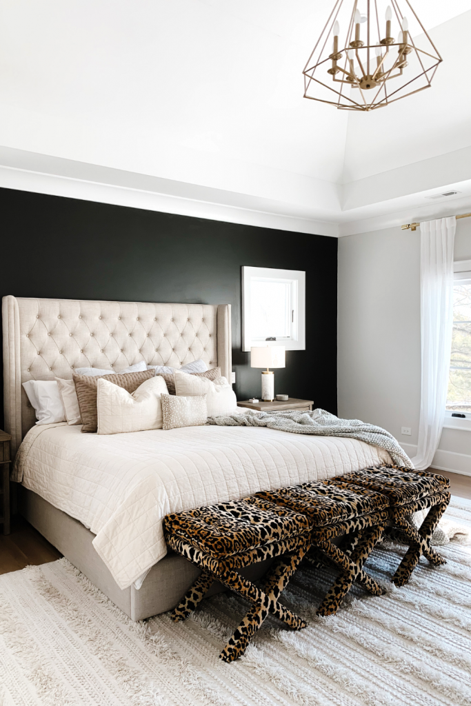 Today I'm sharing a cozy and chic master bedroom update featuring a black accent wall to make all the accents pop. 