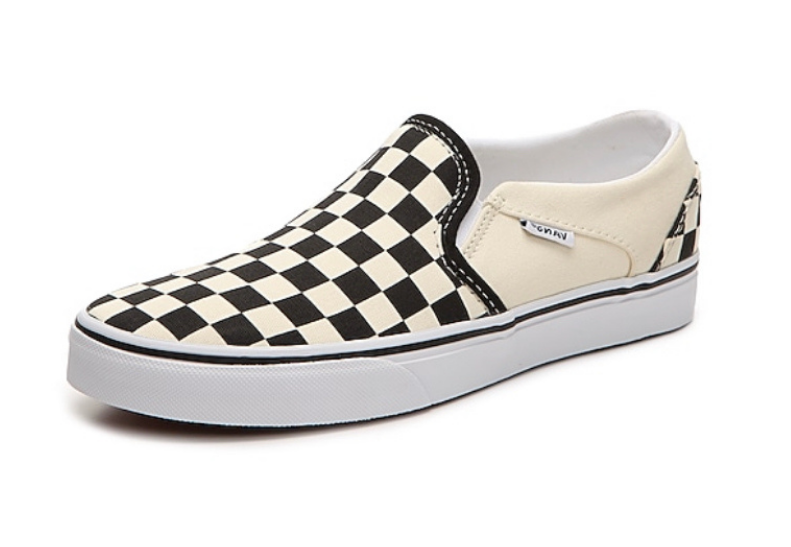 Summer capsule wardrobe, Vans sneakers