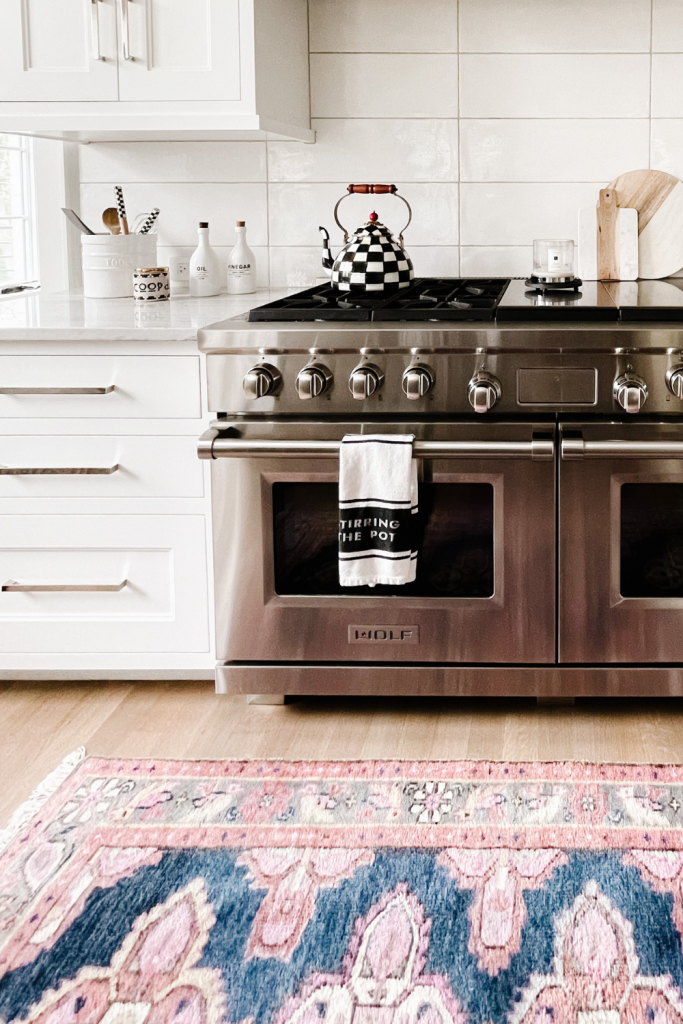 Kitchen stove styling