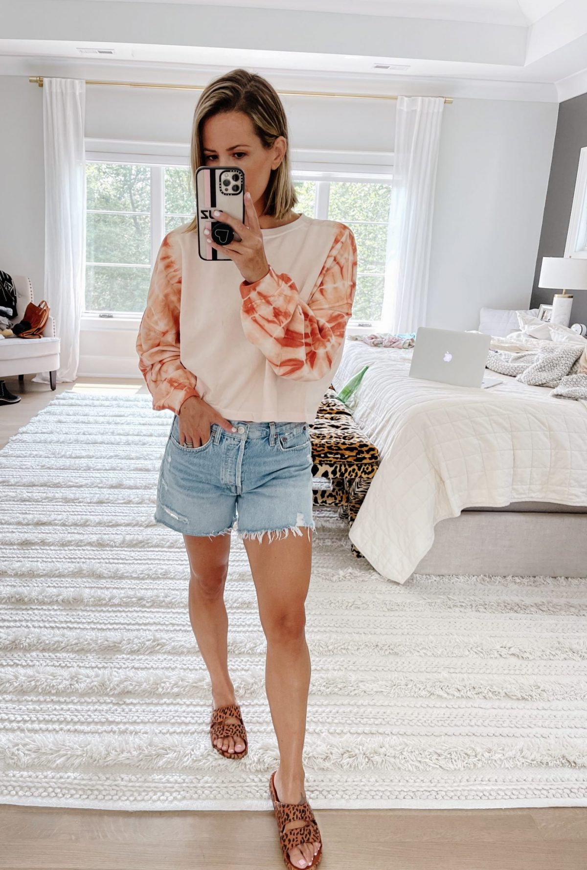 Late summer #ootd round up, tie dye sweatshirt and cut offs